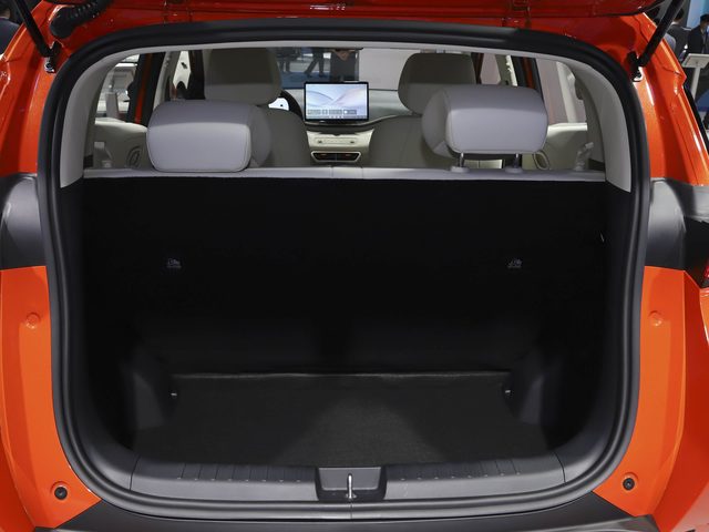 BYD Seagull — багажник